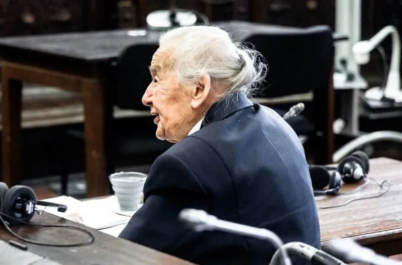 The accused Holocaust denier Ursula Haverbeck sits in the district court at the start of her appeal proceedings. The 95-year-old, who is popular in right-wing extremist circles, was sentenced to ten months in prison without probation by the district court in 2015. The senior citizen appealed against this. In the trial before the district court, the public prosecutor's office is accusing the woman from North Rhine-Westphalia of two counts of incitement of the people. Markus Scholz/dpa Pool/dpa